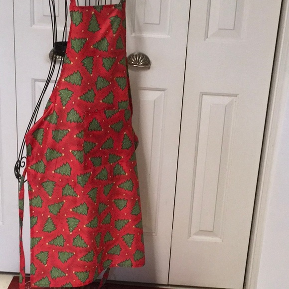 Christmas Apron handmade red with green trees - Picture 4 of 5